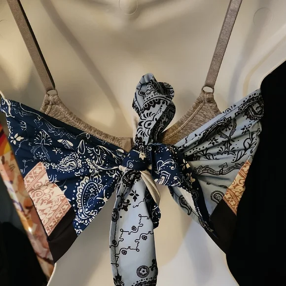 SHEIN Classic Gray Apparel - Picture 3 of 3